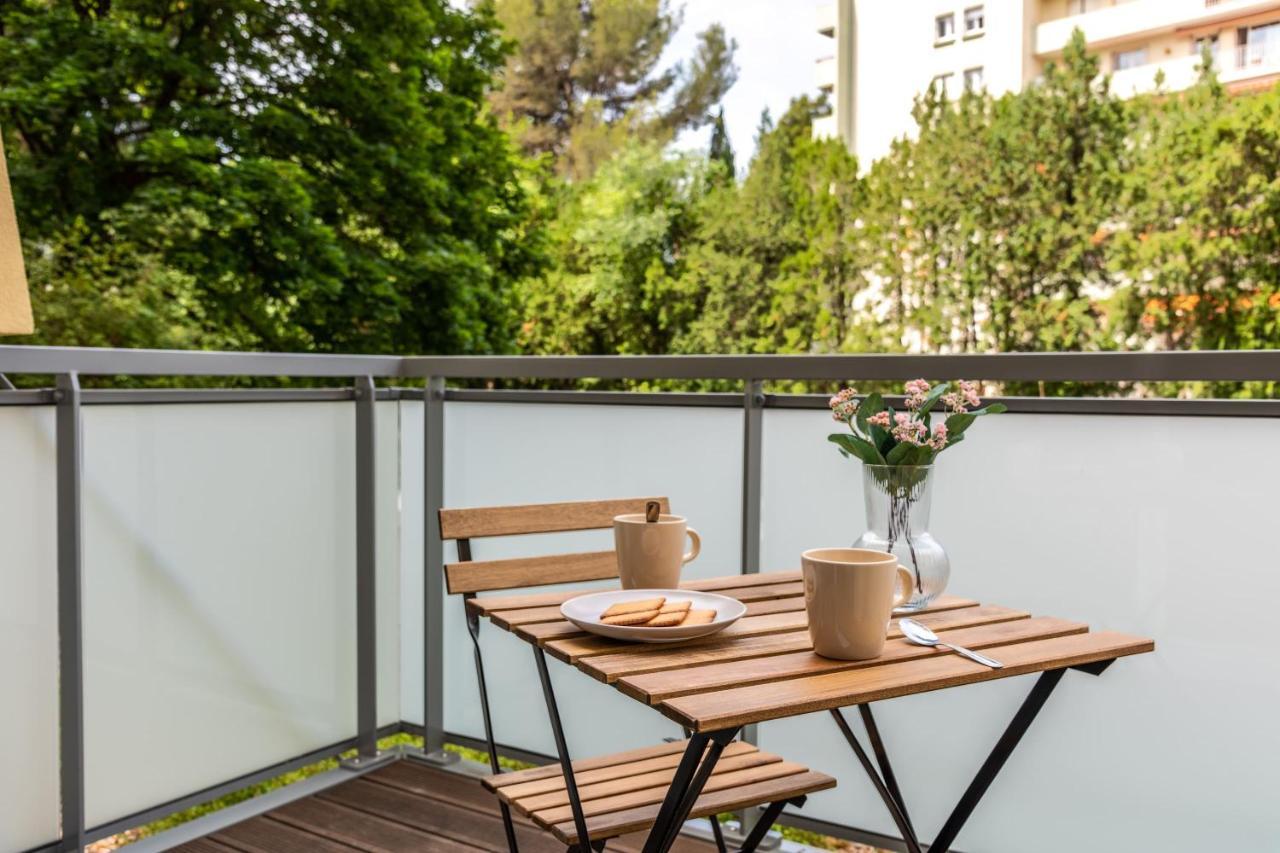 Ovelia Montpellier - Les Balcons De Montcalm Exterior foto